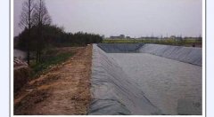  水產(chǎn)養(yǎng)殖防滲膜在土建基層面應(yīng)用有哪些要求？德旭達(dá)劉總說(shuō)說(shuō)
